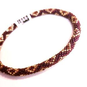 NWT Lily and Laura Maroon & Gold Beaded Anklet